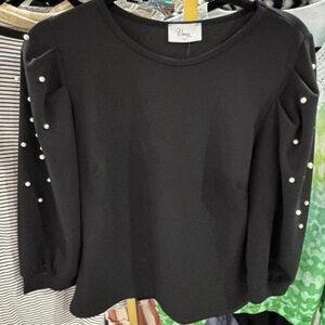 Vans Black Top with Pearl Sleeve Accents